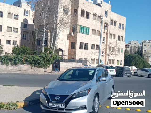 2020 نيسان ليف SV
