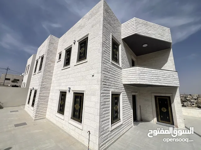 300 m2 4 Bedrooms Townhouse for Sale in Zarqa Shomer
