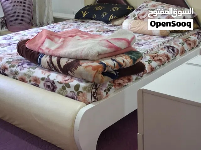 غرفه نوم مستعمله