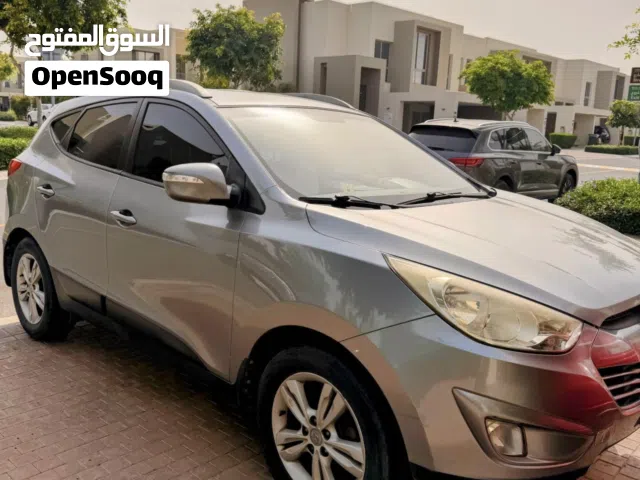 **For Sale: Hyundai Tucson 2013 – Excellent Condition**