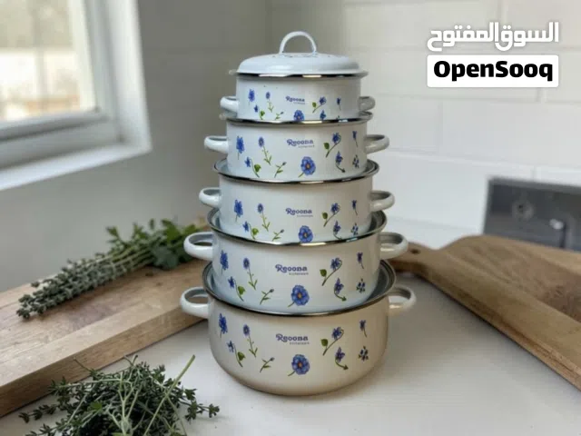 طعم الطبخ القديم بلمسة عصرية! سیت قدور ریونا بنقشة الورد وصلت 1   5 قدور معدني متينة بوزن خفيف وأداء