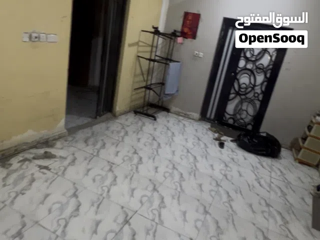 100 m2 1 Bedroom Apartments for Rent in Basra Muhandiseen