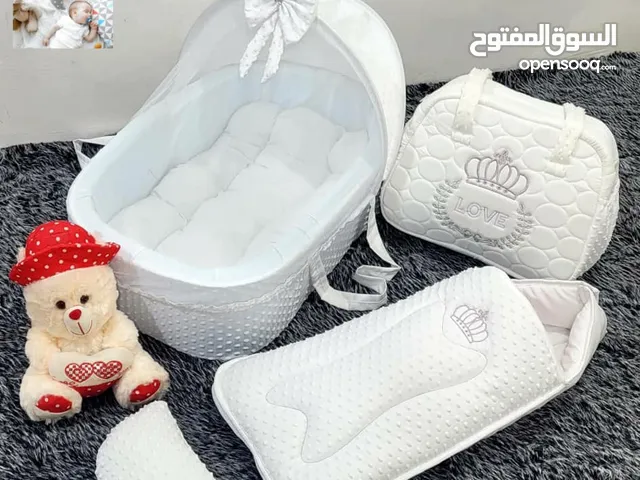 سرير طقم للمواليد