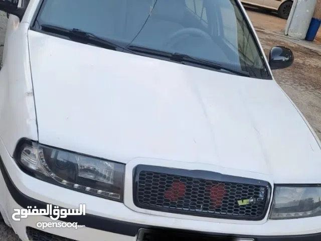 سكودا تور موديل 2010