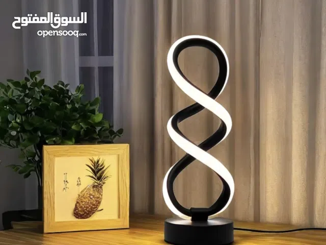 Modern Spiral LED Table Lamp – Excellent Condition – Adjustable Brightness