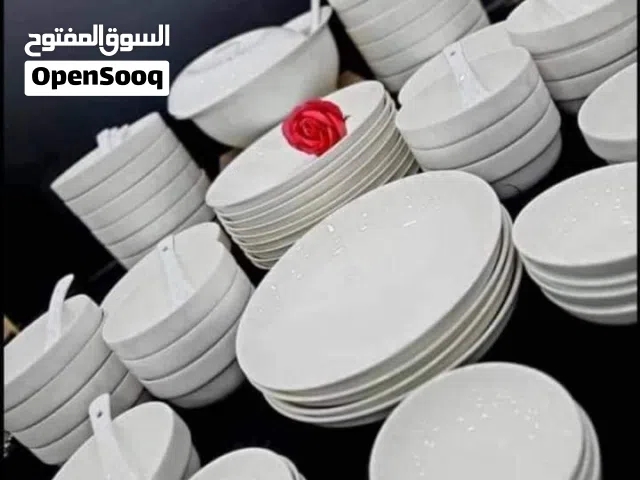 الي ما بوصي على هاد الطقم هو الخسران    طقم سفره بورسلان ابيض نخب اول    60 قطعة ك