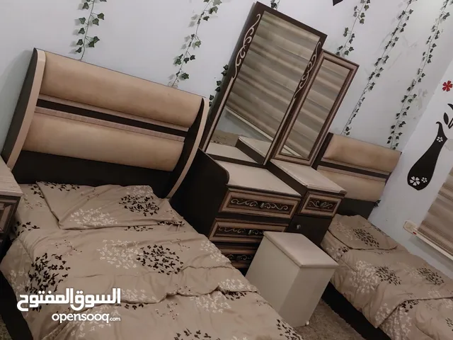 غرفه نوم شباب او بنات ماليزي للبيع