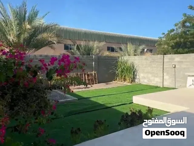 فيلا راقية في بركاء الهرم السادسة