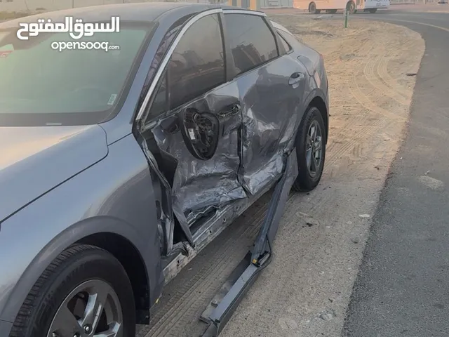 نشتري جميع أنواع السيارات ( سكراب) بدون فحص من امام باب المنزل