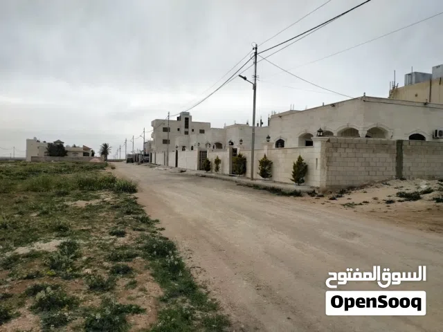 قطعة أرض للبيع