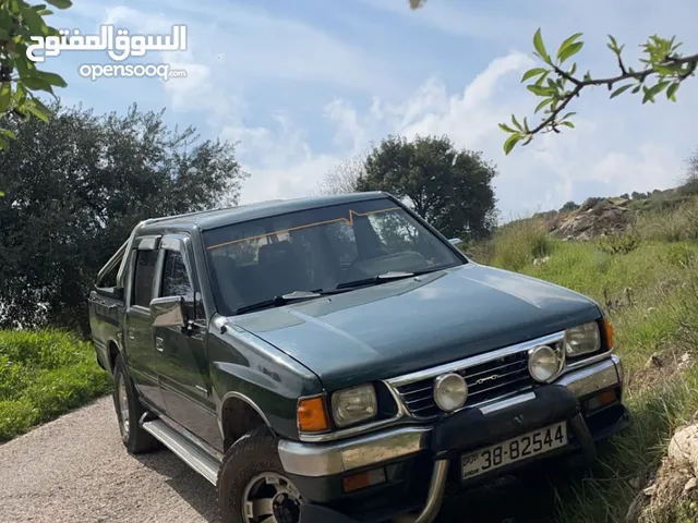 Isuzu D-Max 1994 in Ajloun