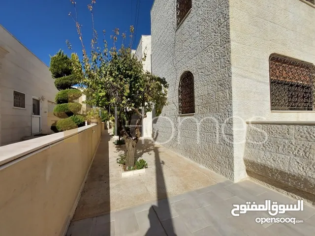 400 m2 4 Bedrooms Villa for Rent in Amman Dabouq
