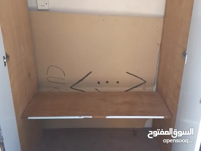 خزانه اربع ضرفات خشب لاتيه للبيع