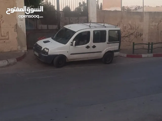 فيات دوبلو 2005