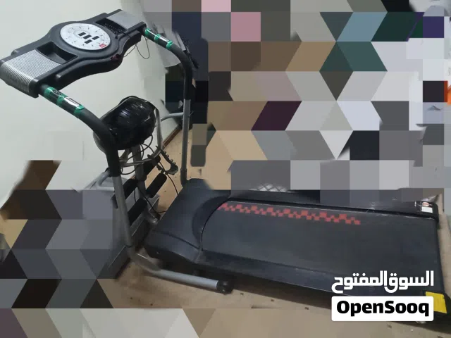 مشاية كهربائية نظيفة جدًا + هزاز خصر 3 تمارين في جهاز واحد – ماركة وكالة