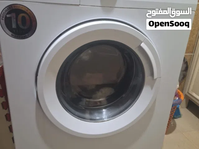 غسالة ماركة بيكو