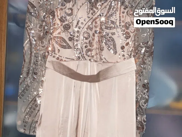 فستان سهرة مستر جديد مش ملبوس ولا مرة