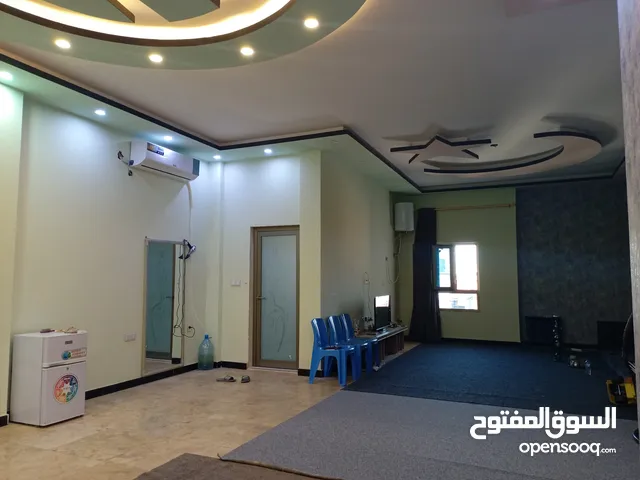 120 m2 1 Bedroom Apartments for Rent in Basra Jaza'ir