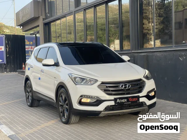 2017 هيونداي سنتافي Standard