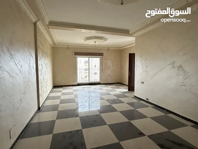 200 m2 5 Bedrooms Apartments for Sale in Irbid Mojamma' Amman Al Jadeed