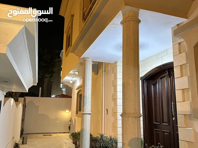 280 m2 More than 6 bedrooms Villa for Sale in Benghazi Dakkadosta