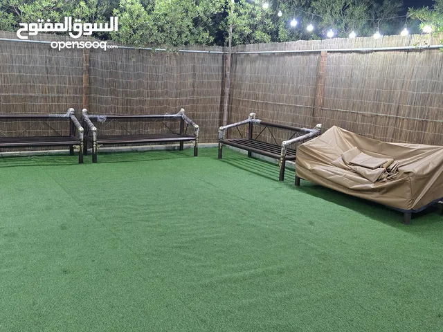 محل بدر للمفروشات العین