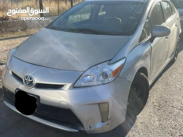 تويوتا بريوس 2012 للايجار الشهري فقط