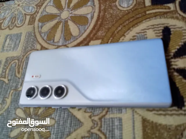 جهاز تكنو كامون 40 برو 5