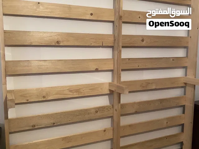 لوحة سرير زوجي