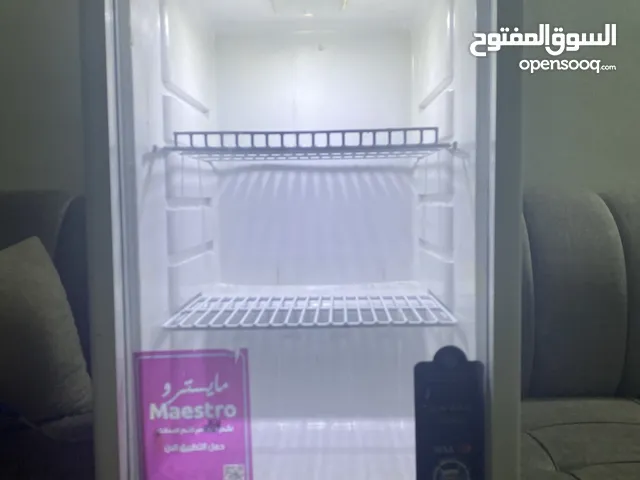 ثلاجة عرض للبيع