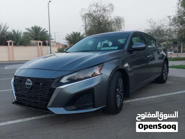 2023 نيسان التيما SV
