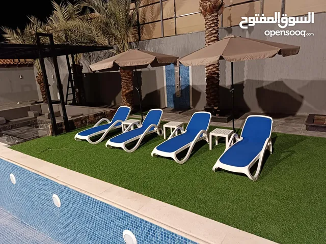 كراسي بحر طقم كورنر كراسي شزلونق تشميس كراسي بلاستك طاولة طقم عضم طقم رتان طقم خارجي طقم بلاستك مظلة