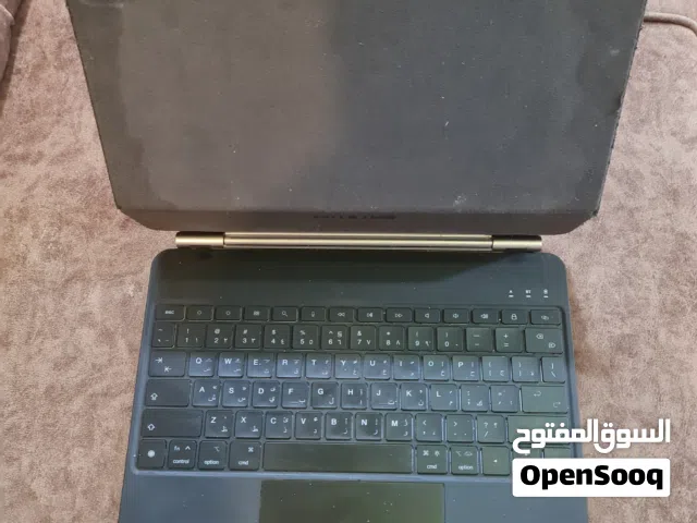 كيبورد green lion اصلي  للجهاز ايباد m4 و m5 قياس 13 انج