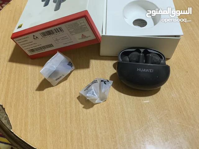  Headsets for Sale in Qalubia