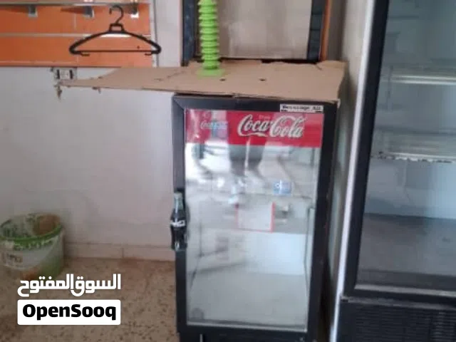 ثلاجات مستعمله نظاف يخدمو امورهم طيبة