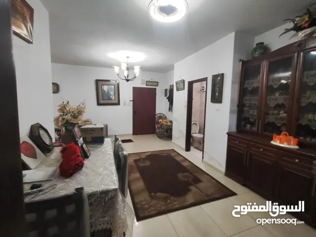 180 m2 3 Bedrooms Apartments for Rent in Ramallah and Al-Bireh Beitunia