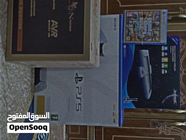 سلام عليكم بلي 5 سليم كامل ملحقات يجي وياه يو بي اس وقاعدة تبريد وقرص جي تي اي
