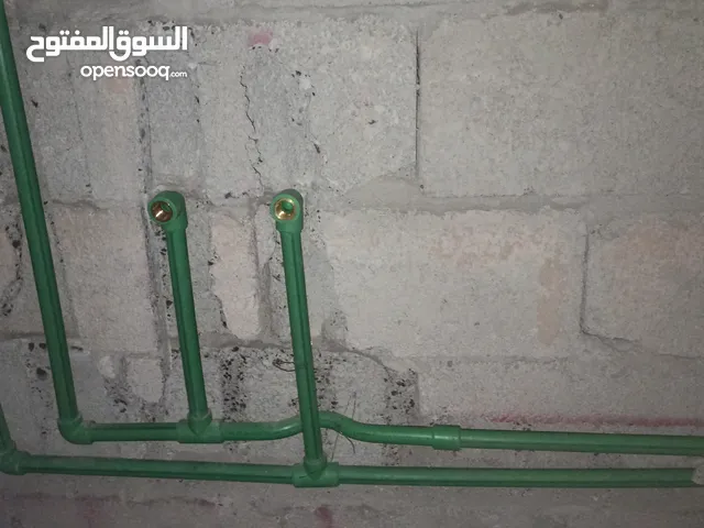 سباكه حديثه سباكه الحمامات العربيه والفرنجيه وحمامات السونا والجاكوزي وتأسيس سباكه الاسطح