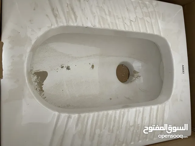 بالوعه أو حمام بسعر 175 للواحد اثنين بسعر 175صنع شركه ياباني مقاس 18 سانتي متر