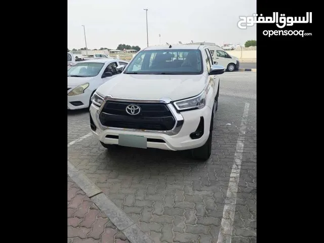 Used Toyota Hilux in Abu Dhabi