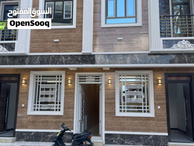 100 m2 2 Bedrooms Apartments for Sale in Baghdad Adamiyah