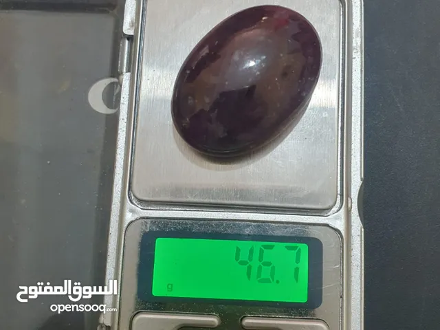 حجر كريم ياقوت طبيعي
