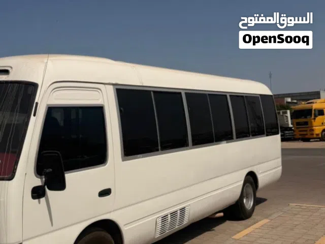 فرصه للبيع باص 30 راكب مع عقد 400 ريال