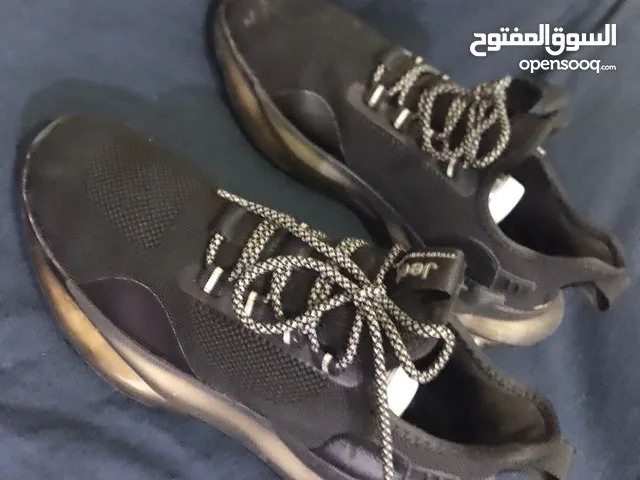 43 Casual Shoes in Baghdad