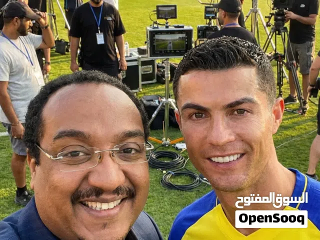 معلم كيمياء و أحياء.. جميع المراحل الدراسيه و الجامعيه خبرة داخل الدول .. حاصل على دكتوراة فى التخصص