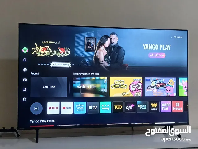 Smart tv 50" perfect condition hisnse brand