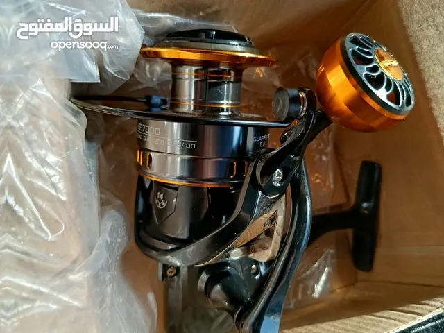 للبيع مكينة سنارة بخالة جيدة
