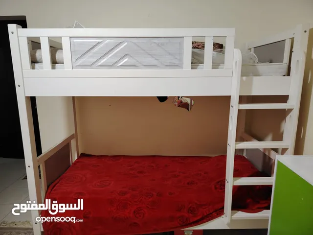 سرير في حاله ممتازه جدا في ابو ظبي