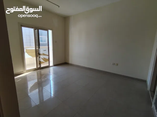 للإيجار السنوي في إمارة عجمان الراشدية 2 غرفتين وصاله