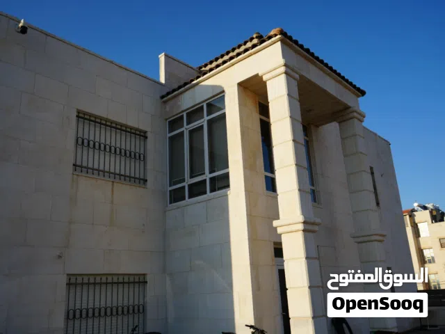 660 m2 More than 6 bedrooms Villa for Sale in Amman Shafa Badran